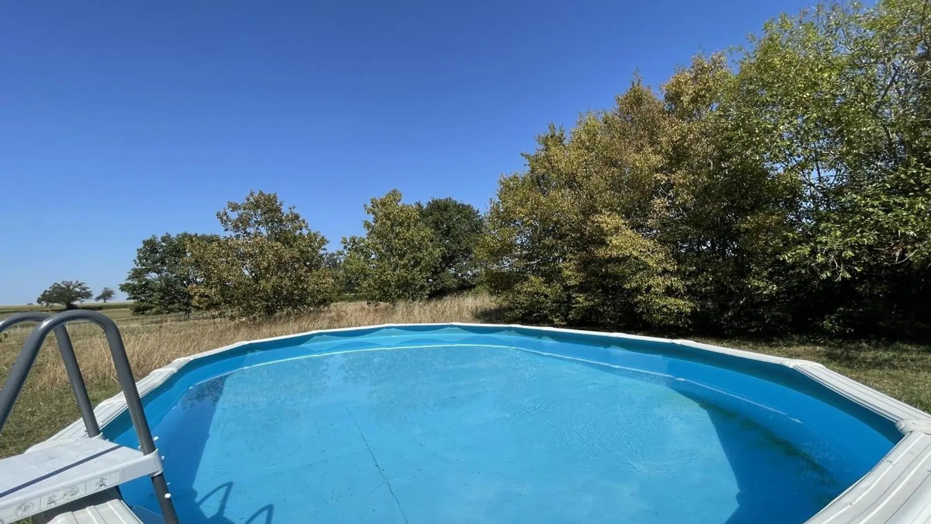 Grande Ferme Avec Piscine Privative Et Jardin, Proche Etang, Chappes - Fr-1-489-90 빌라 펜션