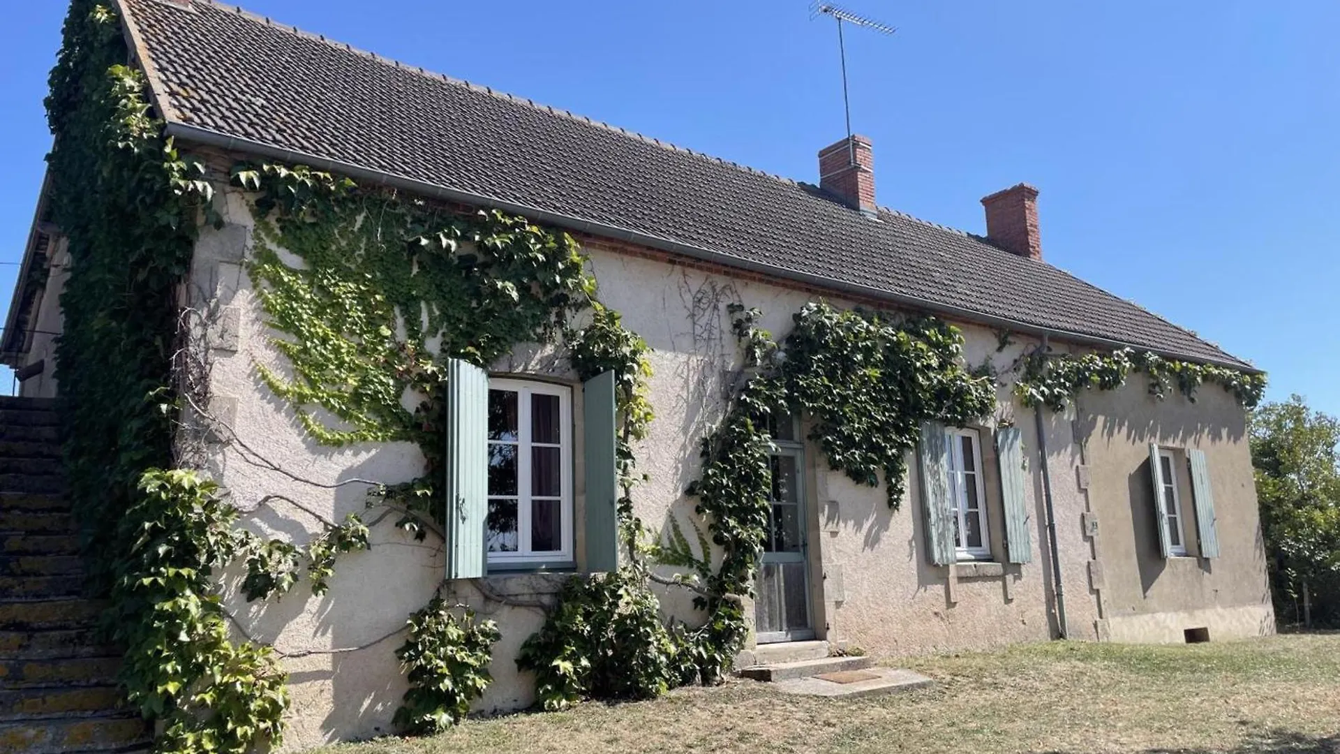 Grande Ferme Avec Piscine Privative Et Jardin, Proche Etang, Chappes - Fr-1-489-90 빌라 프랑스